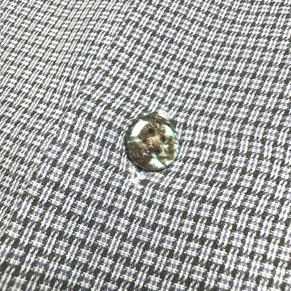 Yves Saint Laurent | Crosshatch Pattern Light Button Up Dress Shirt | Medium - Picture 11 of 13